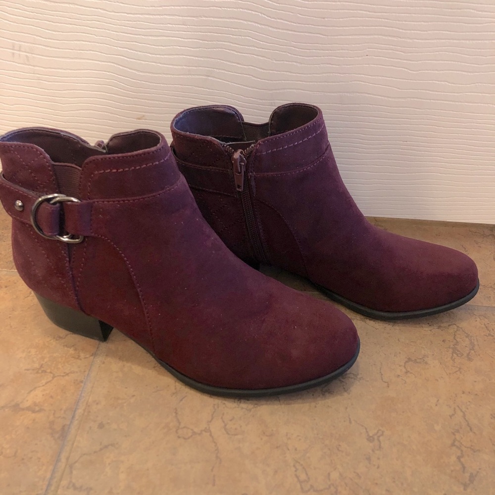 •EUC• Booties